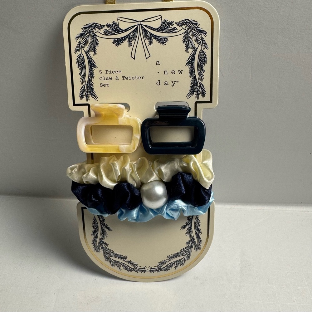 Hair Clip and Hair Twister Accessory Set 5 pc - A New Day Blue/Cream